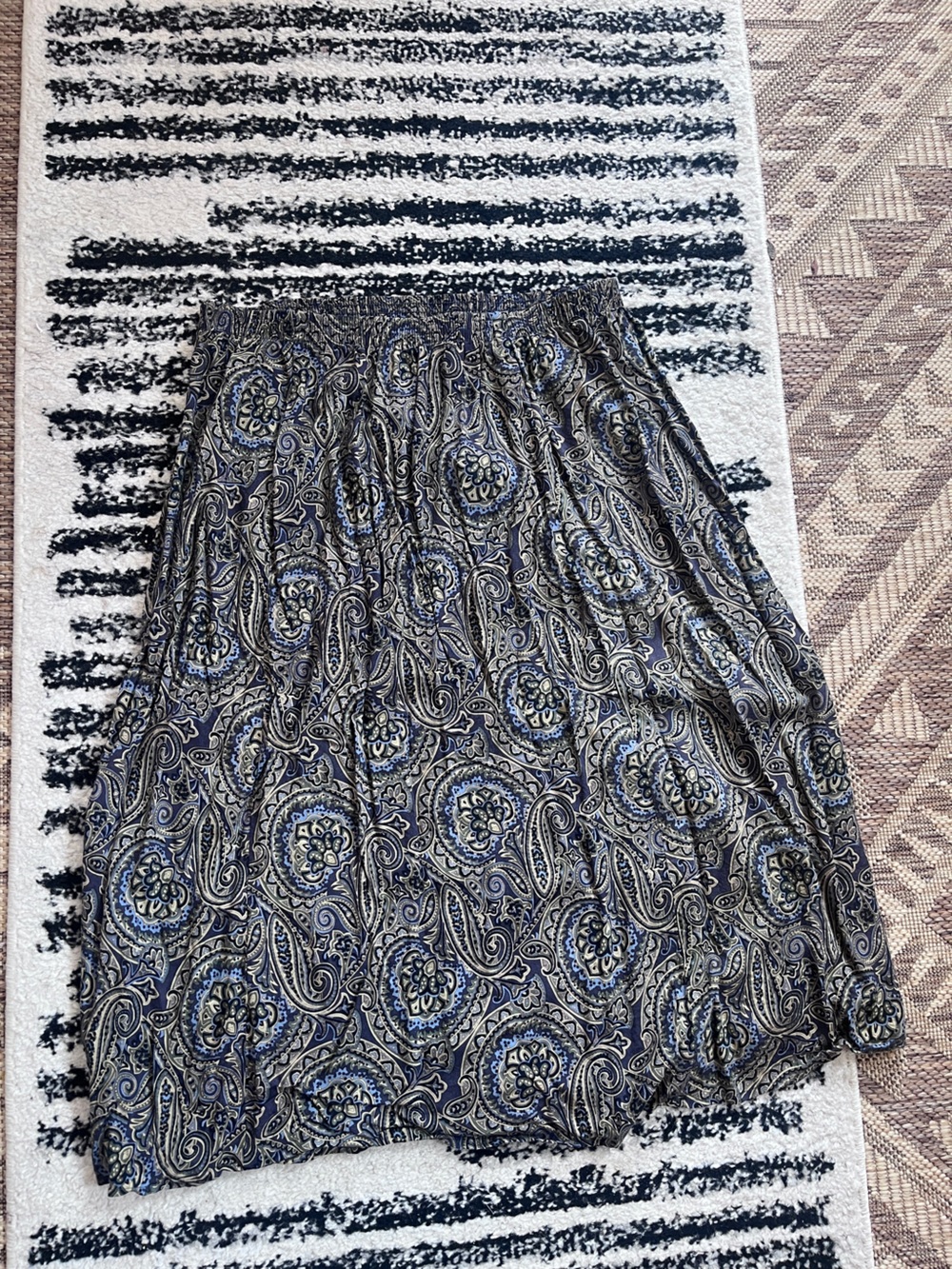 Women's Midi Skirt in Navy Paisley